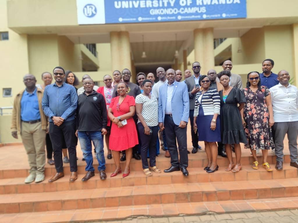 The Centre for Postgraduate Studies (CPGS), in collaboration with CARTA Champions, conducted a Supervisors' Workshop at the University of Rwanda Gikondo Campus from 25 to 29 May 2026.